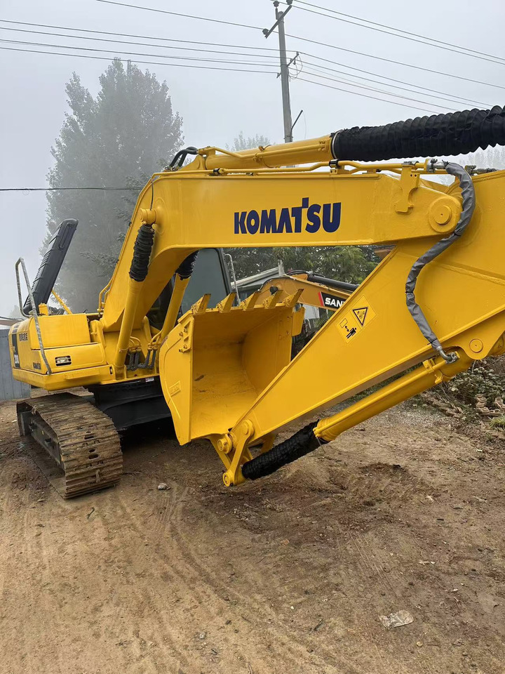 Komatsu PC200-7 excavator - Багер гасеничар: слика 3 Komatsu PC200-7 excavator - Багер гасеничар: слика 3