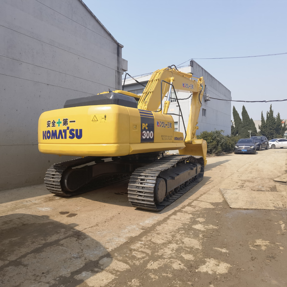 Komatsu PC300-7 Excavator - Багер гасеничар: слика 3 Komatsu PC300-7 Excavator - Багер гасеничар: слика 3