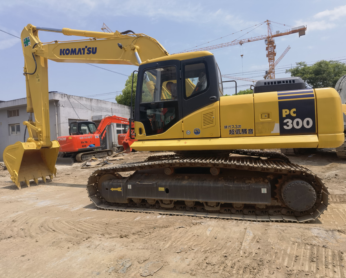 Komatsu PC350-7 excavator - Багер гасеничар: слика 3 Komatsu PC350-7 excavator - Багер гасеничар: слика 3