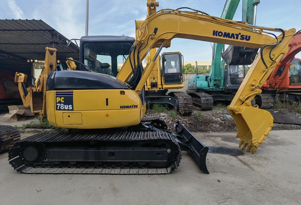Komatsu pc78 Excavator - Багер гасеничар: слика 1 Komatsu pc78 Excavator - Багер гасеничар: слика 1