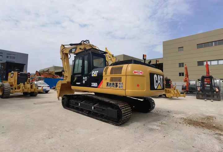 Made In Japan 36 Tons Used Large Excavator Cat336dl Heavy Equipment used CAT 336DL for sale - Багер: слика 5 Made In Japan 36 Tons Used Large Excavator Cat336dl Heavy Equipment used CAT 336DL for sale - Багер: слика 5