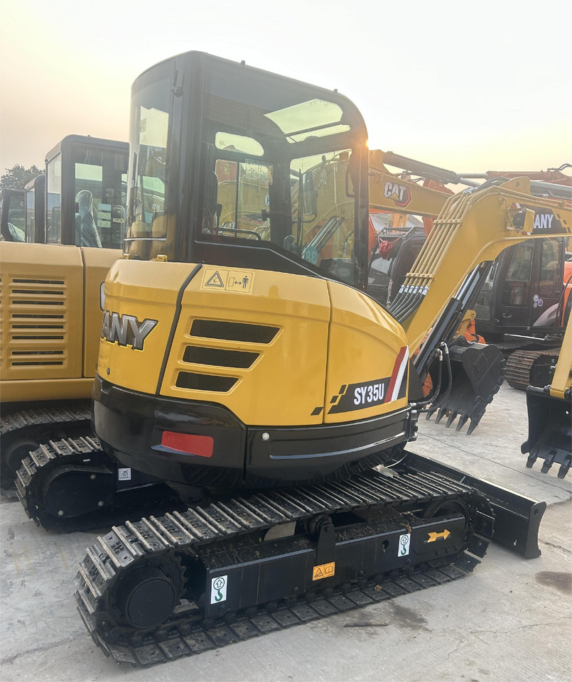 SANY 35 Excavator - Багер гасеничар: слика 2 SANY 35 Excavator - Багер гасеничар: слика 2