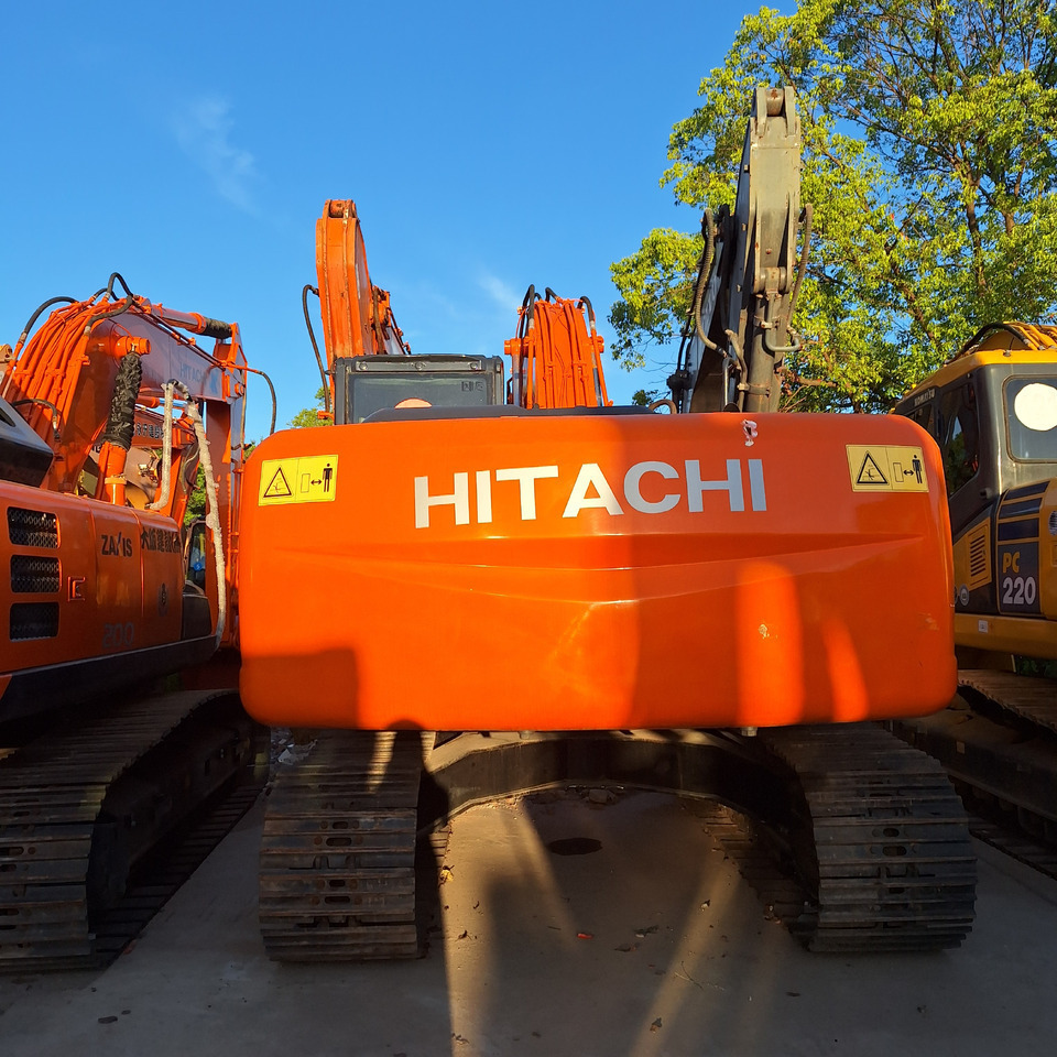 Second hand Hitachi ZX210 excavator - Багер: слика 5 Second hand Hitachi ZX210 excavator - Багер: слика 5