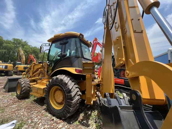 Used Backhoe Loader Manufacturers Direct Sale Backhoe Second hand Caterpillar Backhoe 420F for Sale - Ровокопач: слика 2 Used Backhoe Loader Manufacturers Direct Sale Backhoe Second hand Caterpillar Backhoe 420F for Sale - Ровокопач: слика 2