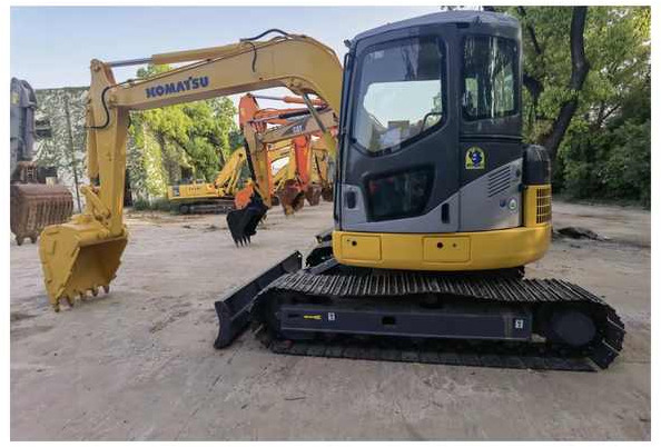 Used Small Crawler Excavator PC78US Japan Brand komatsu model pc78us For Sale - Багер: слика 1 Used Small Crawler Excavator PC78US Japan Brand komatsu model pc78us For Sale - Багер: слика 1