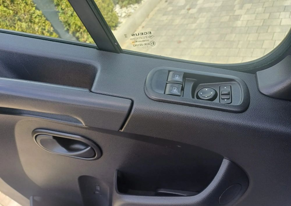 Renault Master 2.3dci 168KM 10palet 2022rok - Комбе со церада: слика 5 Renault Master 2.3dci 168KM 10palet 2022rok - Комбе со церада: слика 5