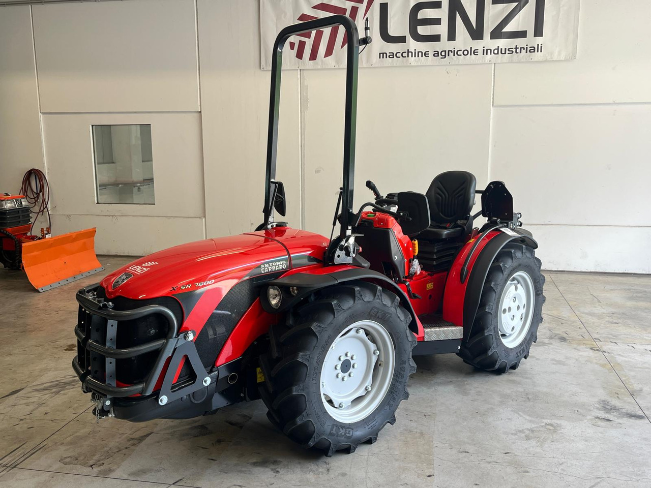 ANTONIO CARRARO INFINITY SR 7600 - Трактор: слика 2 ANTONIO CARRARO INFINITY SR 7600 - Трактор: слика 2