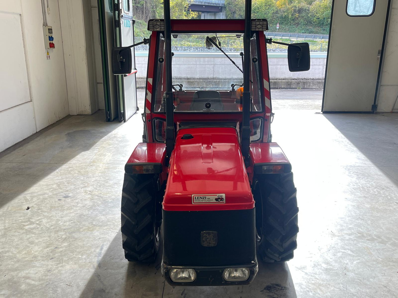 ANTONIO CARRARO TC 8400 F - Трактор: слика 3 ANTONIO CARRARO TC 8400 F - Трактор: слика 3
