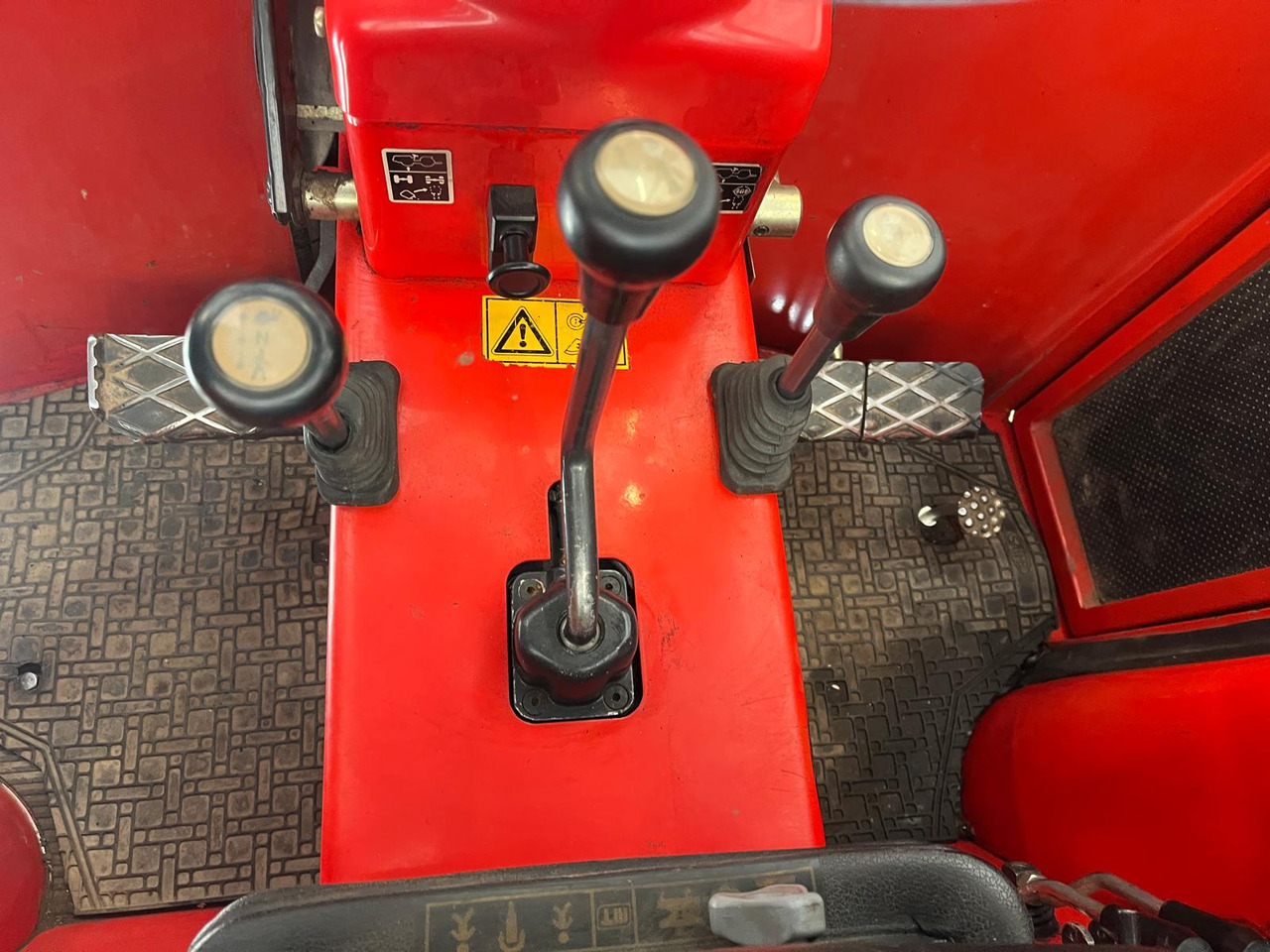 Лизинг на ANTONIO CARRARO TC 8400 F ANTONIO CARRARO TC 8400 F: слика 11