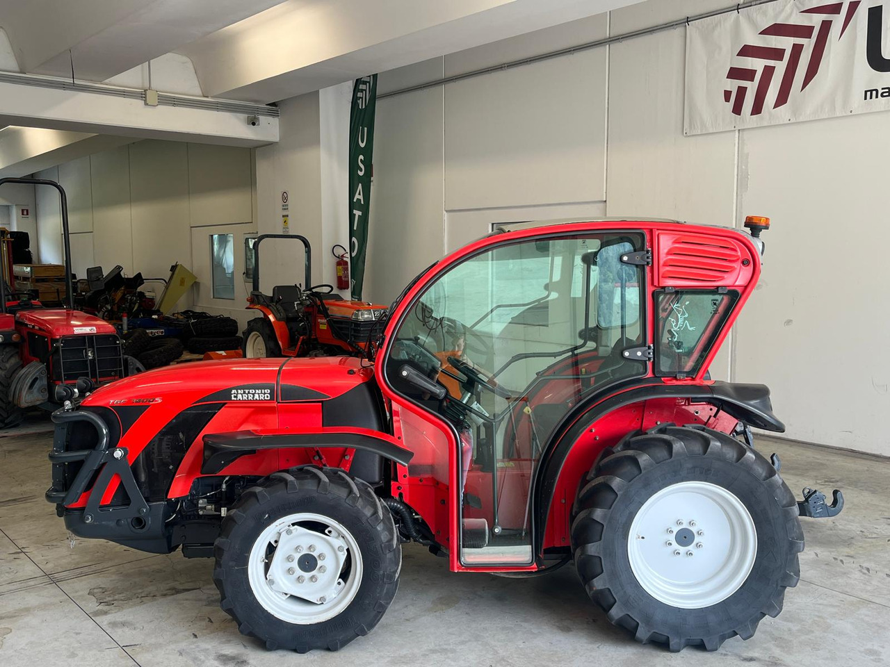 ANTONIO CARRARO TGF 7800S - Трактор: слика 3 ANTONIO CARRARO TGF 7800S - Трактор: слика 3