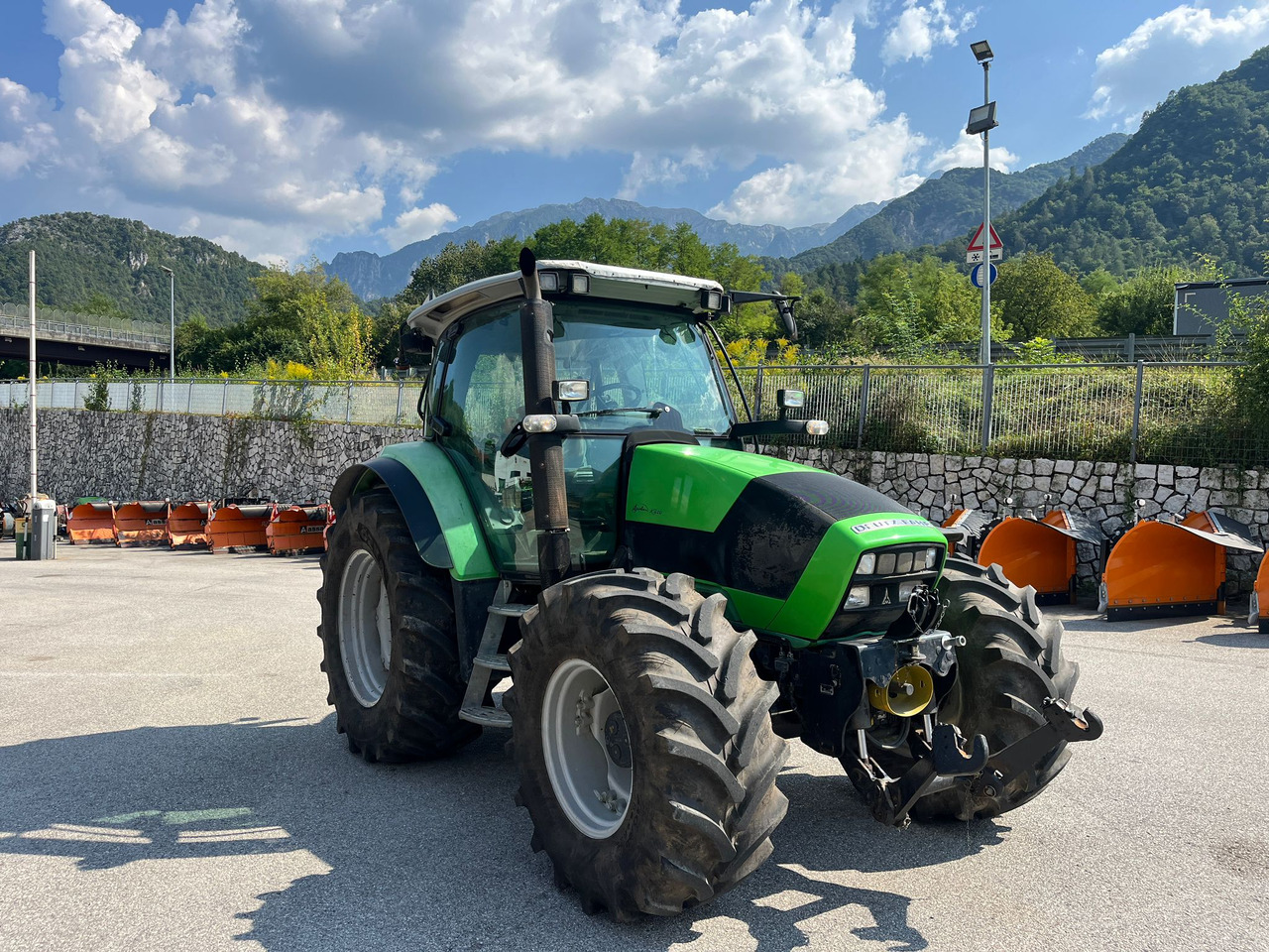 DEUTZ-FAHR AGROTRON K 420 - Трактор: слика 5 DEUTZ-FAHR AGROTRON K 420 - Трактор: слика 5