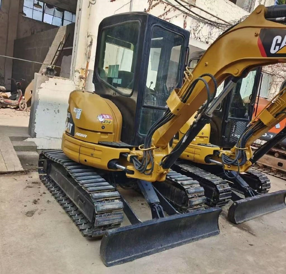 CAT 303 CR - Мини багер: слика 5 CAT 303 CR - Мини багер: слика 5