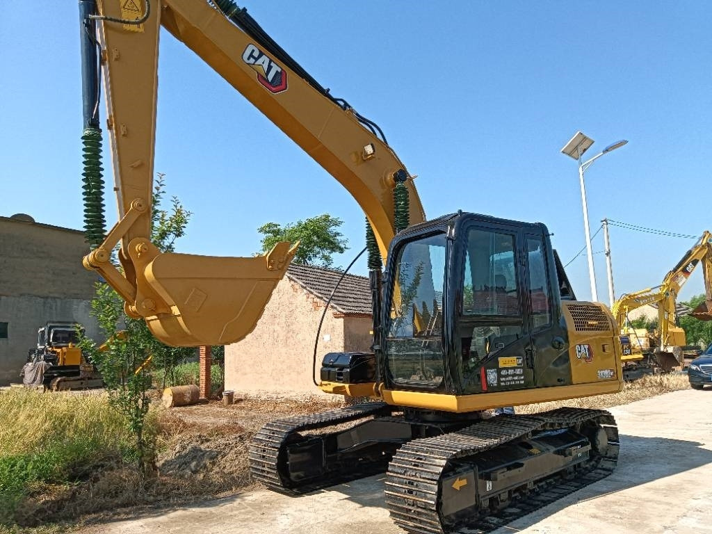 CAT 313 D - Багер на тркала: слика 4 CAT 313 D - Багер на тркала: слика 4