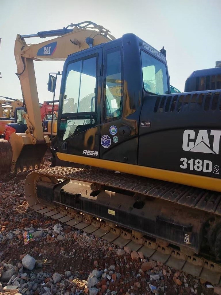 CAT 318 - Багер гасеничар: слика 1 CAT 318 - Багер гасеничар: слика 1
