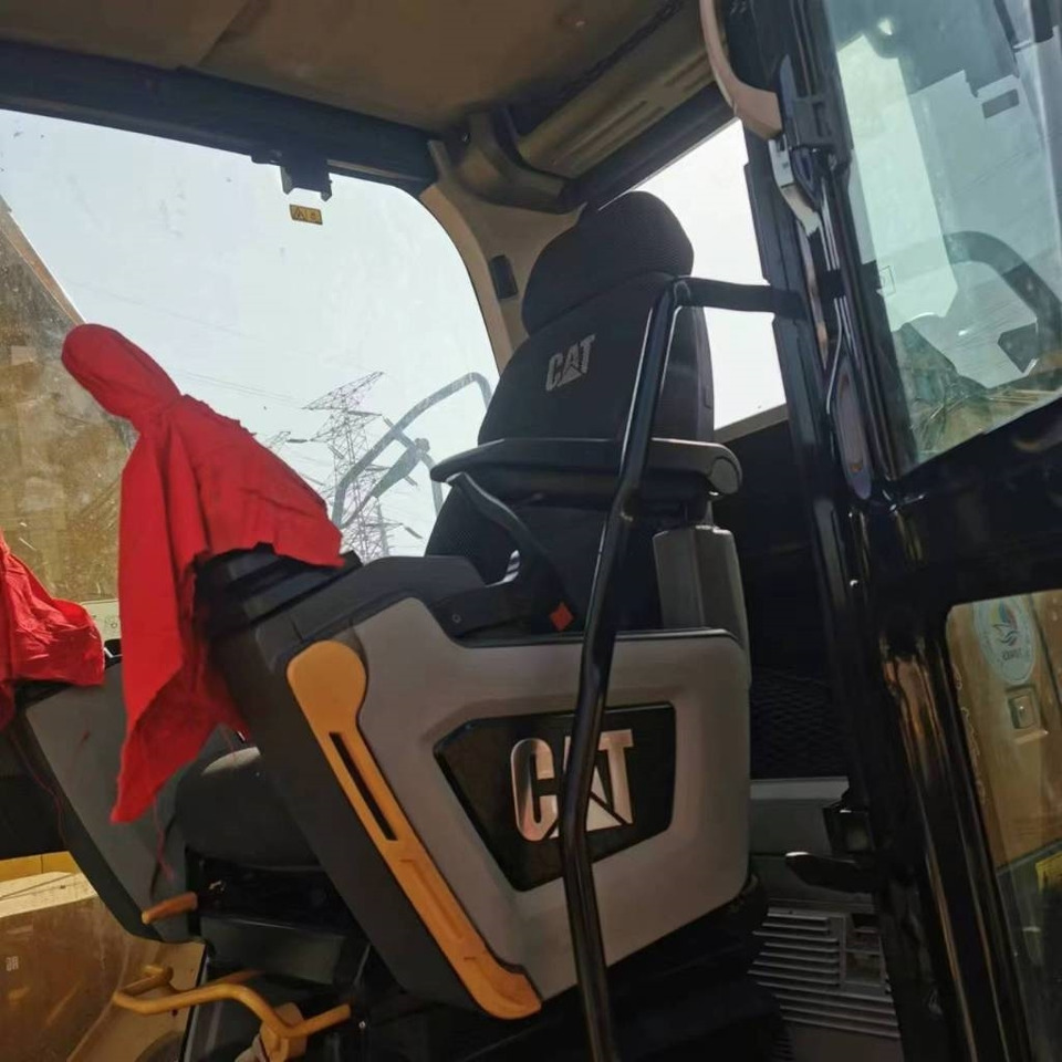 CAT 320 GC - Багер гасеничар: слика 4 CAT 320 GC - Багер гасеничар: слика 4