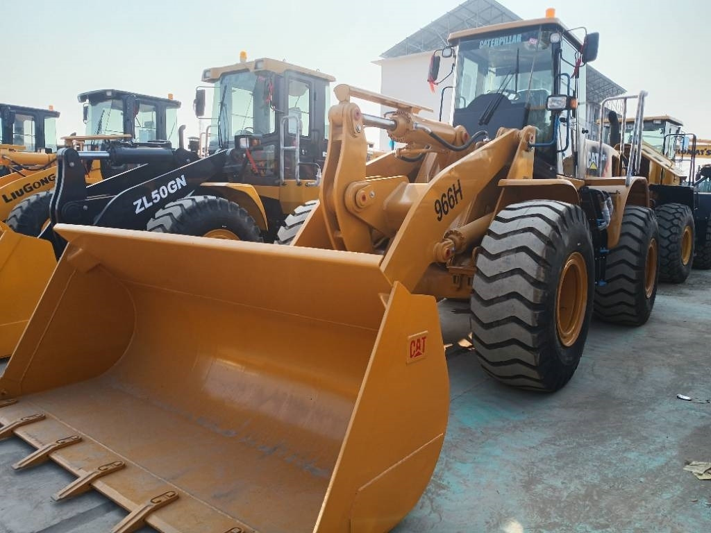 CAT 966 H - Натоварувач на тркала: слика 5 CAT 966 H - Натоварувач на тркала: слика 5