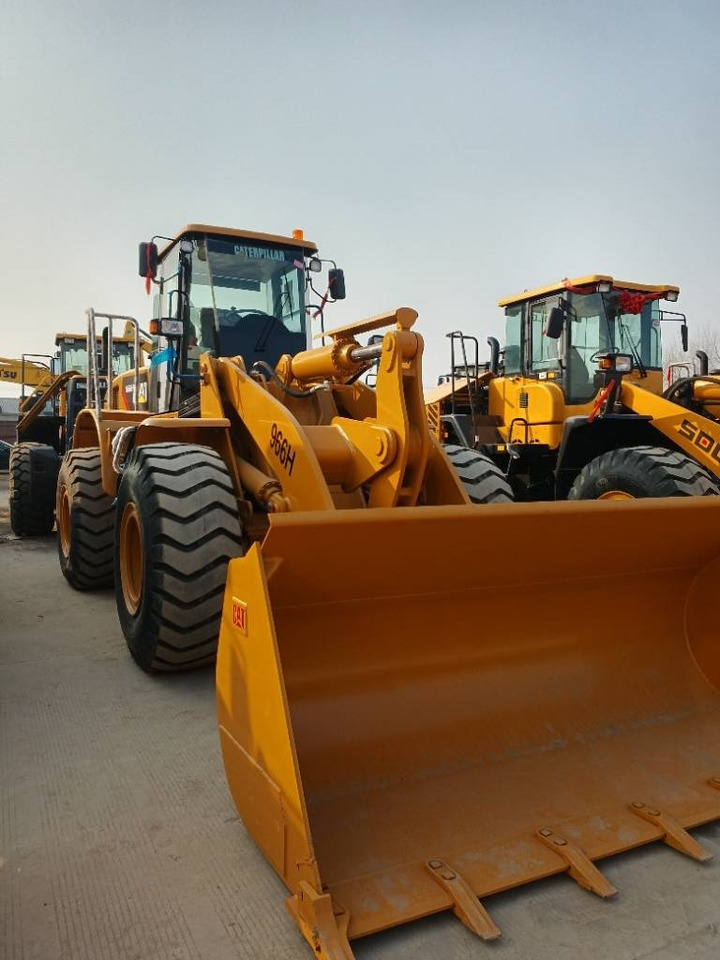 CAT 966 H - Натоварувач на тркала: слика 1 CAT 966 H - Натоварувач на тркала: слика 1