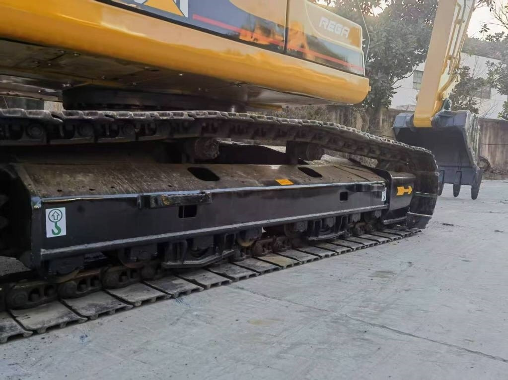 CAT CAT325B - Справувач со отпад/ Индустрија: слика 3 CAT CAT325B - Справувач со отпад/ Индустрија: слика 3