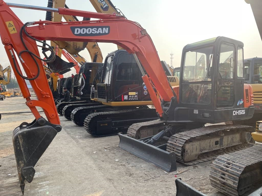 Doosan DH 55 - Мини багер: слика 2 Doosan DH 55 - Мини багер: слика 2
