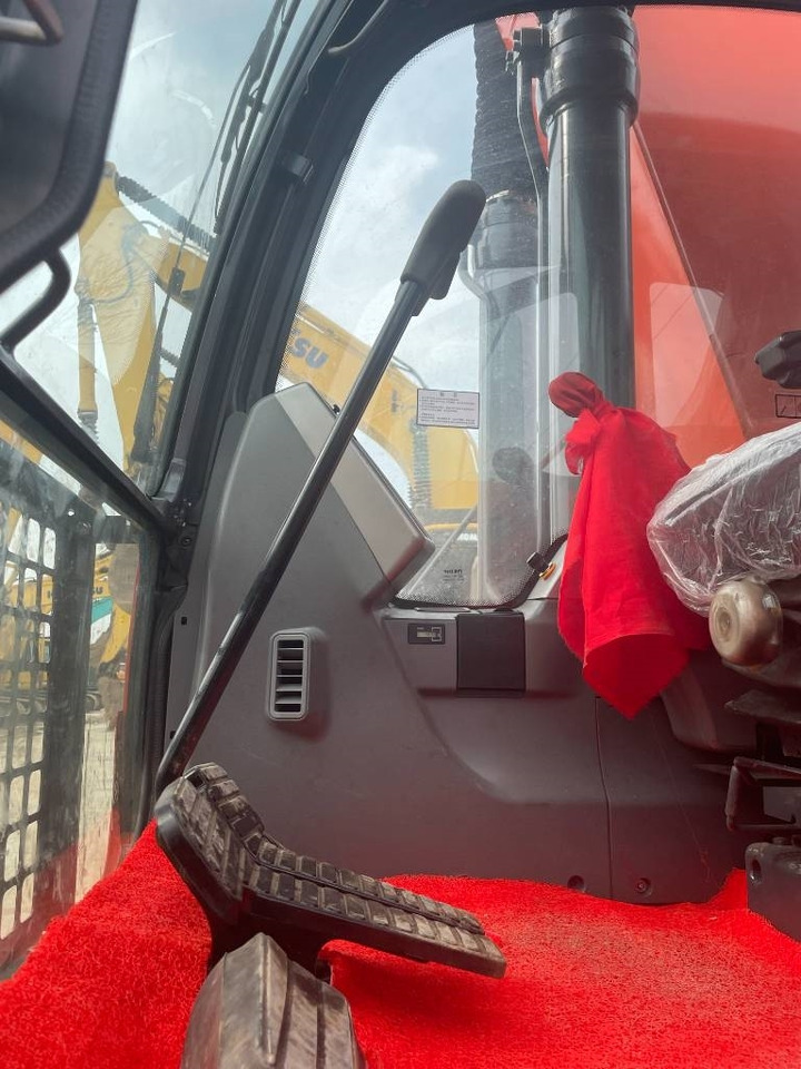 Doosan DX 225 LCA - Багер гасеничар: слика 3 Doosan DX 225 LCA - Багер гасеничар: слика 3