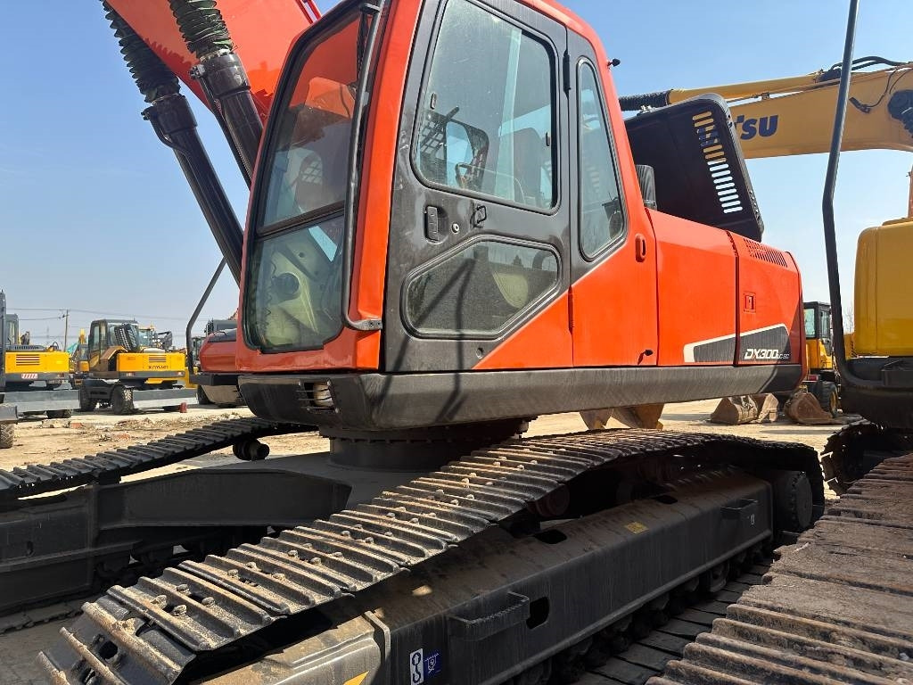 Doosan DX 300 - Багер гасеничар: слика 5 Doosan DX 300 - Багер гасеничар: слика 5
