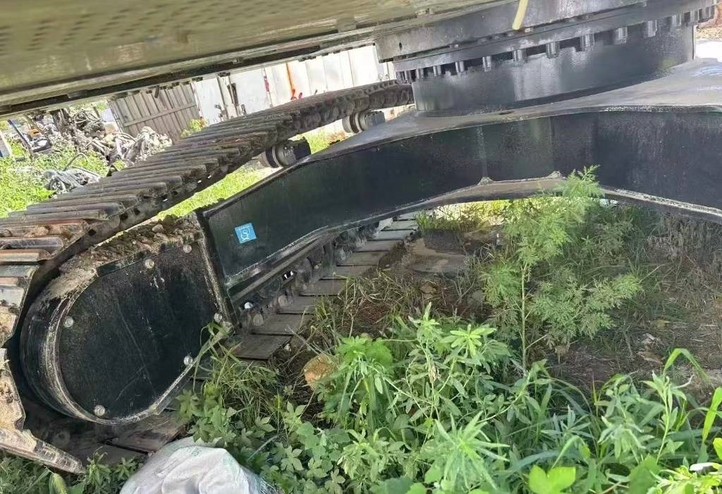 Hitachi 250 - Багер гасеничар: слика 4 Hitachi 250 - Багер гасеничар: слика 4