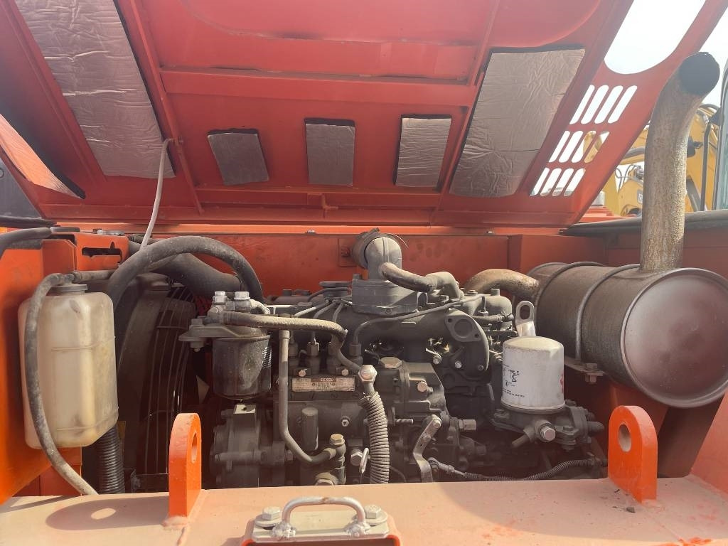 Hitachi Sumitomo ZX 80 - Багер гасеничар: слика 3 Hitachi Sumitomo ZX 80 - Багер гасеничар: слика 3