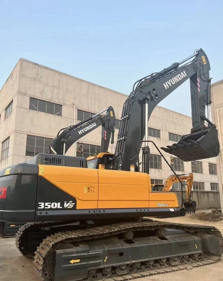 Багер гасеничар Hyundai 305LC: слика 8