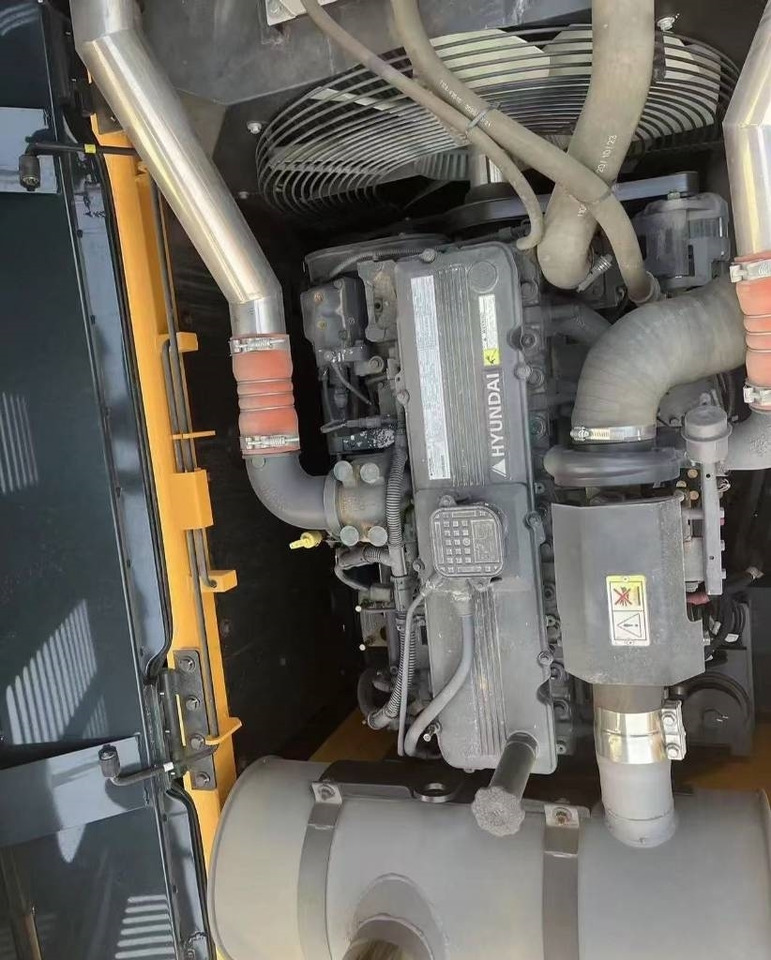 Hyundai 305LC - Багер гасеничар: слика 4 Hyundai 305LC - Багер гасеничар: слика 4