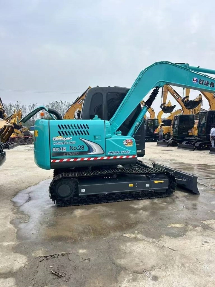 Kobelco SK 75 - Багер гасеничар: слика 4 Kobelco SK 75 - Багер гасеничар: слика 4