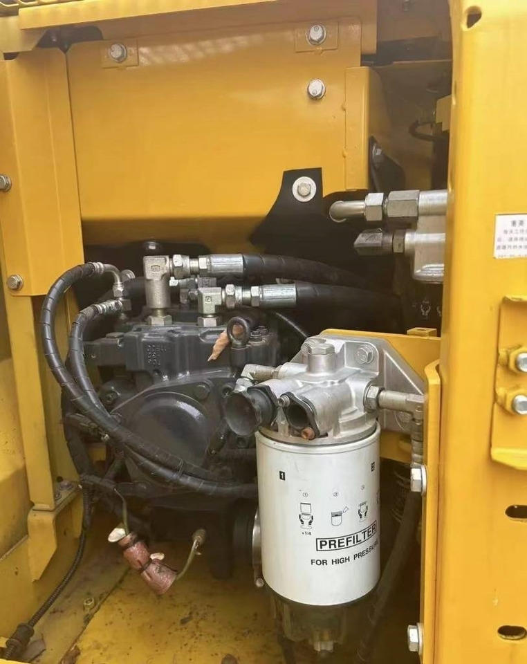 Komatsu PC 110 - Багер гасеничар: слика 4 Komatsu PC 110 - Багер гасеничар: слика 4