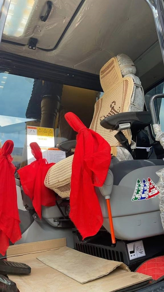 Komatsu PC 160 - Багер гасеничар: слика 5 Komatsu PC 160 - Багер гасеничар: слика 5