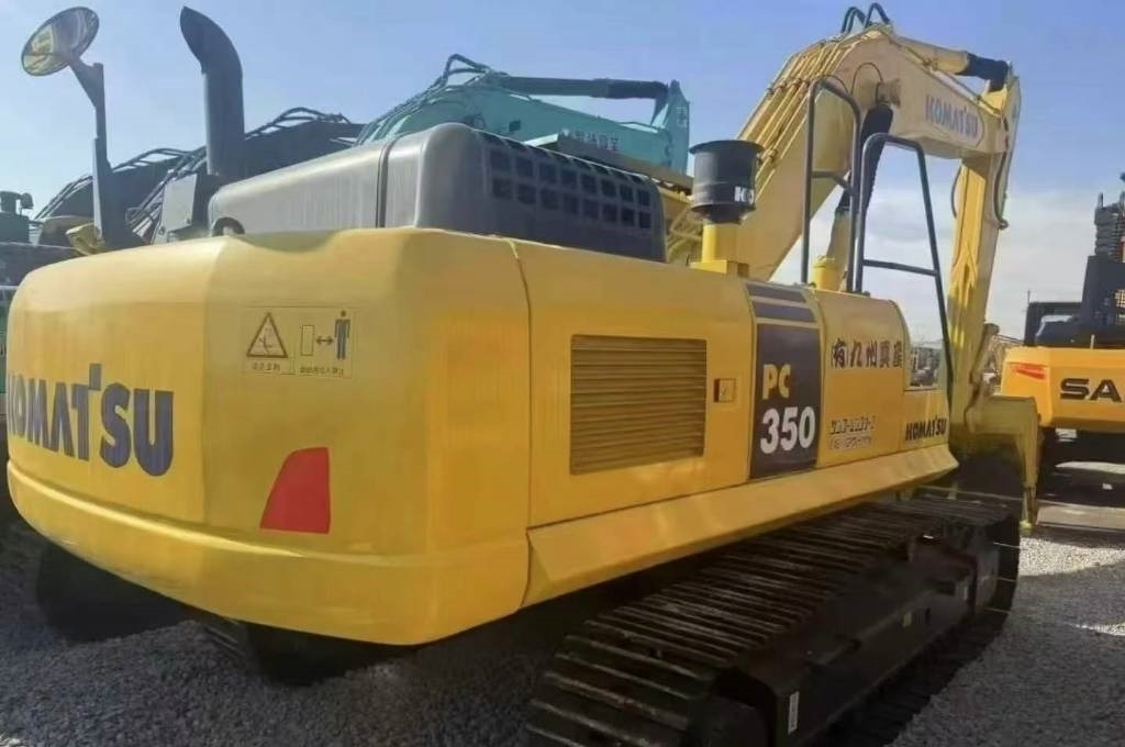 Komatsu PC 350 - Багер гасеничар: слика 1 Komatsu PC 350 - Багер гасеничар: слика 1