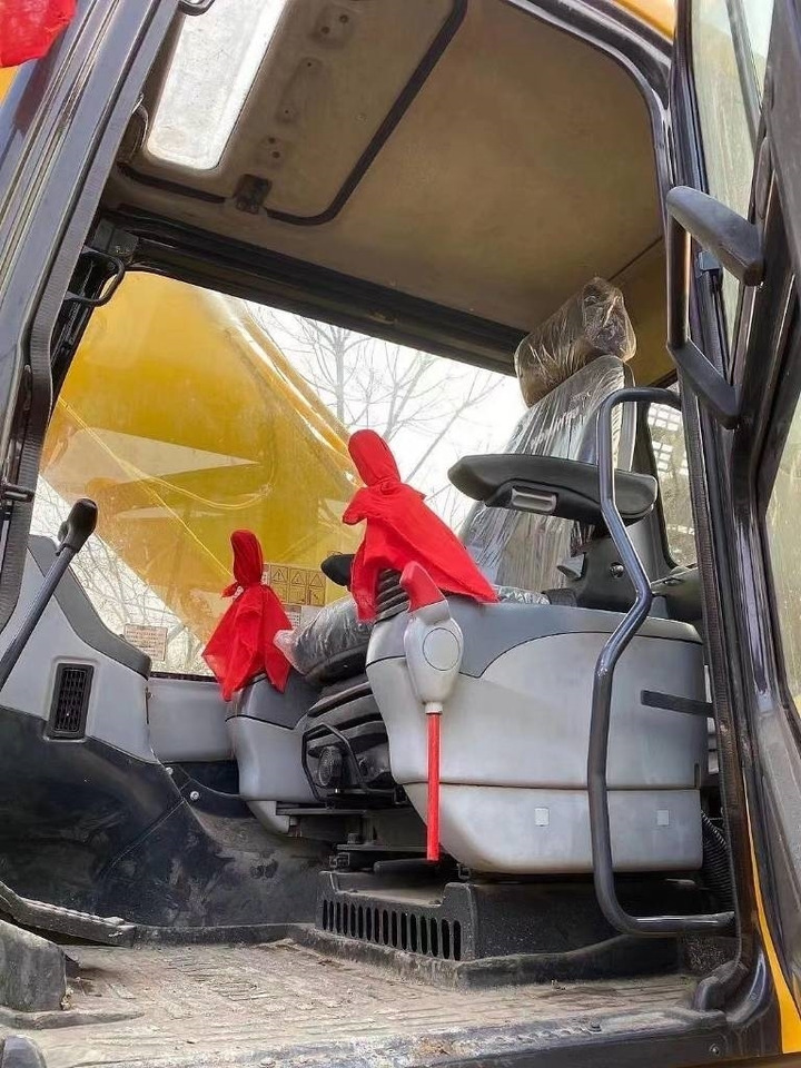 Komatsu PC 360 - Багер гасеничар: слика 2 Komatsu PC 360 - Багер гасеничар: слика 2
