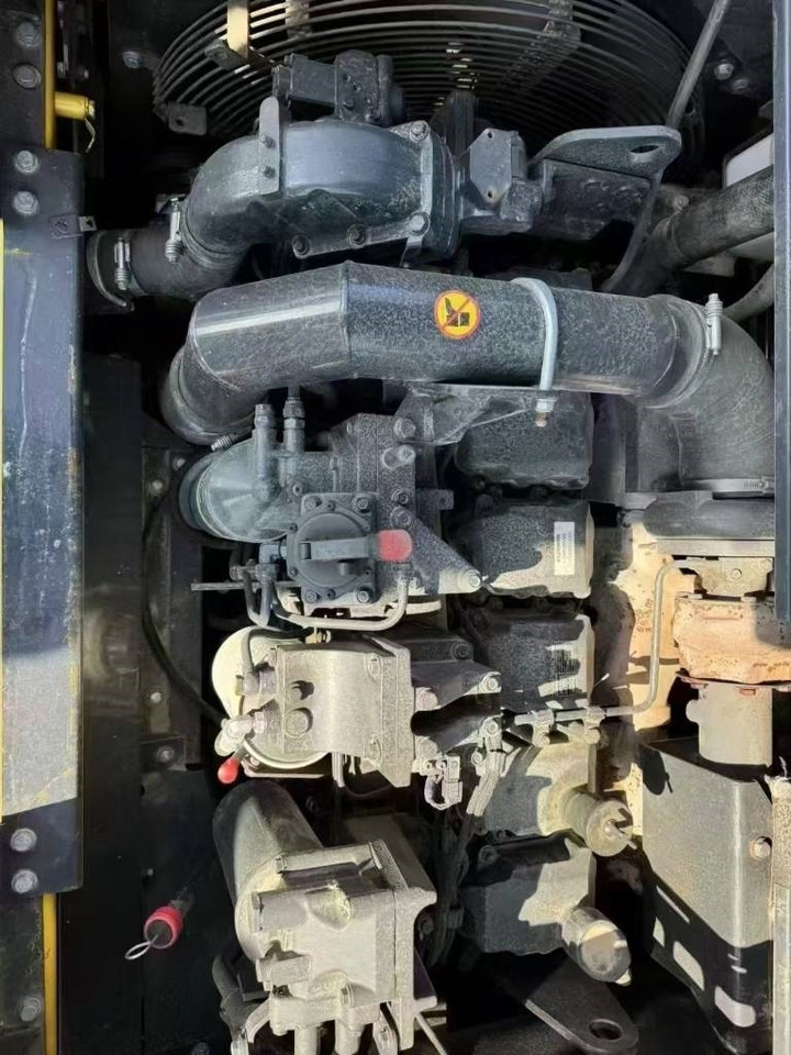 Komatsu PC 400-8 - Багер гасеничар: слика 3 Komatsu PC 400-8 - Багер гасеничар: слика 3