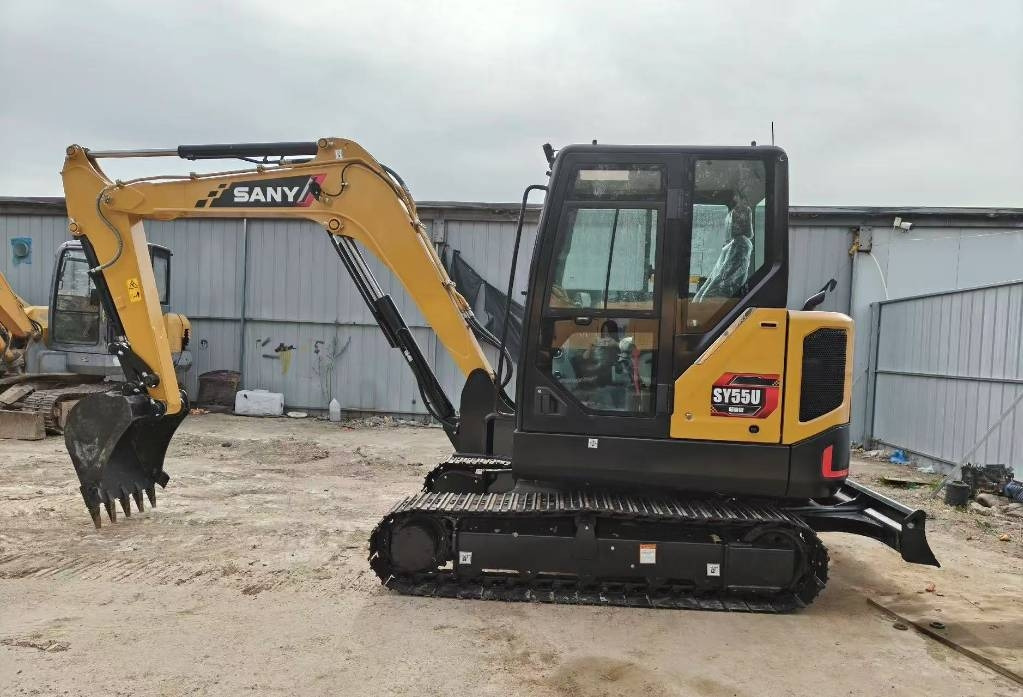Sany SY 55 - Мини багер: слика 1 Sany SY 55 - Мини багер: слика 1