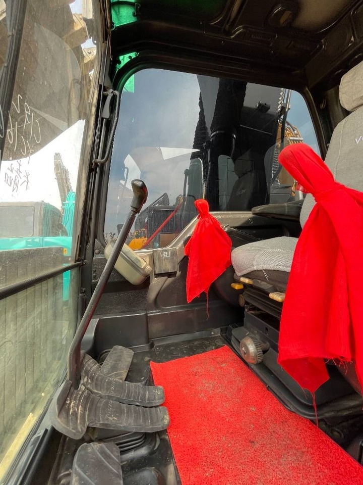 Багер гасеничар Volvo EC 140: слика 8