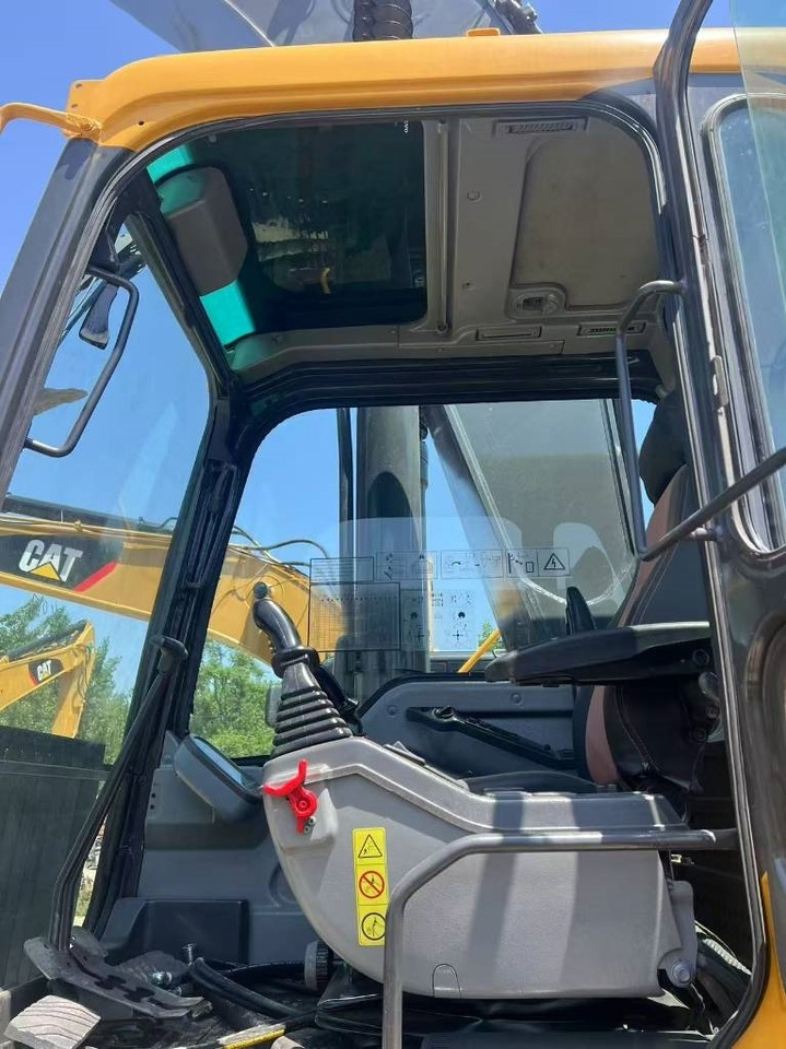 Volvo EC 380 - Багер гасеничар: слика 5 Volvo EC 380 - Багер гасеничар: слика 5