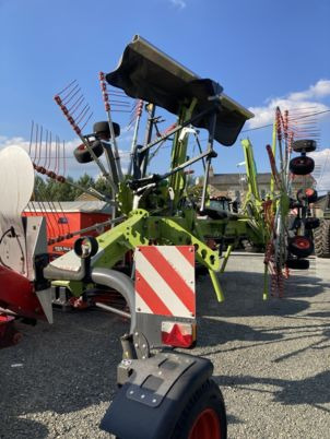 Claas LINER 1800 TWIN - Превртувач и гребло: слика 4 Claas LINER 1800 TWIN - Превртувач и гребло: слика 4