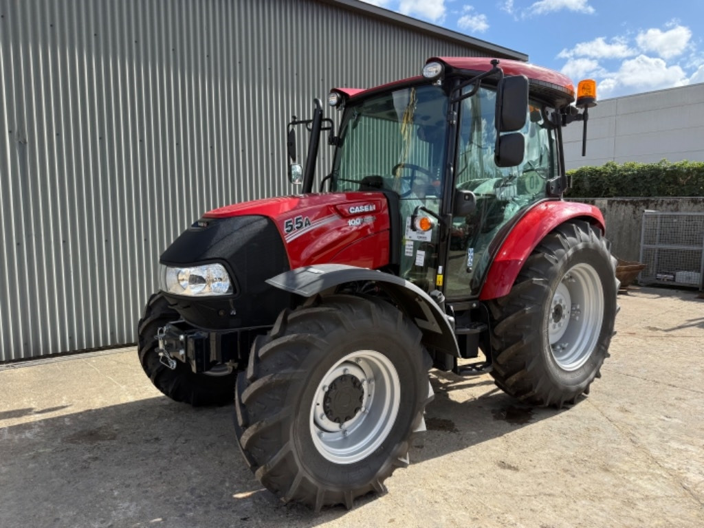 Case IH Farmall 55 A - Трактор: слика 2 Case IH Farmall 55 A - Трактор: слика 2