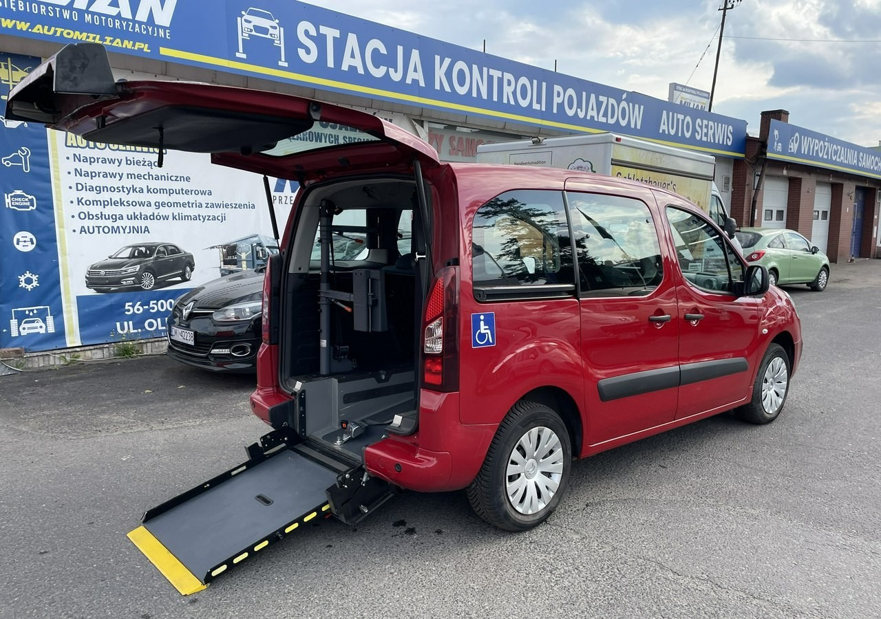 Citroen Berlingo II Berlingo 1.6 do przewozu Niepełnosprawnych inwalida rampa 2018 - Автомобил: слика 1 Citroen Berlingo II Berlingo 1.6 do przewozu Niepełnosprawnych inwalida rampa 2018 - Автомобил: слика 1