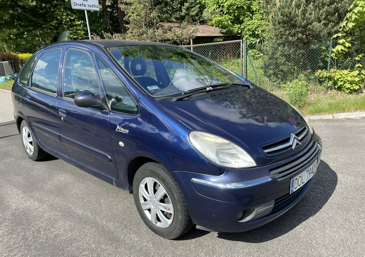 Citroen Xsara Picasso Citroen Xsara Picasso 1.6HDI-110KM Klima tempomat 2006 - Автомобил: слика 2 Citroen Xsara Picasso Citroen Xsara Picasso 1.6HDI-110KM Klima tempomat 2006 - Автомобил: слика 2