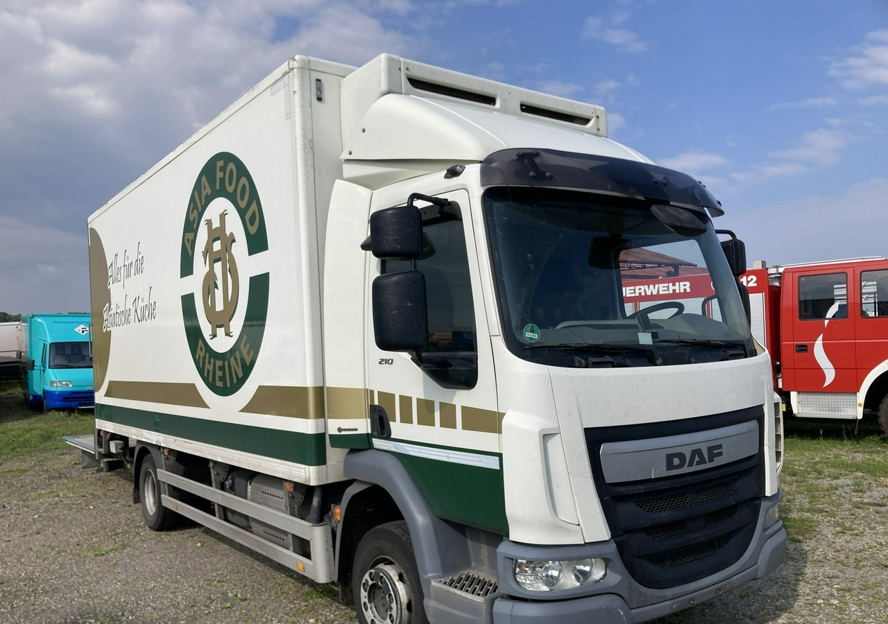 DAF Inny DAF DAF LF210FA Chłodnia Konvekta Hydro klapa 2014 - Комбе ладилник: слика 4 DAF Inny DAF DAF LF210FA Chłodnia Konvekta Hydro klapa 2014 - Комбе ладилник: слика 4