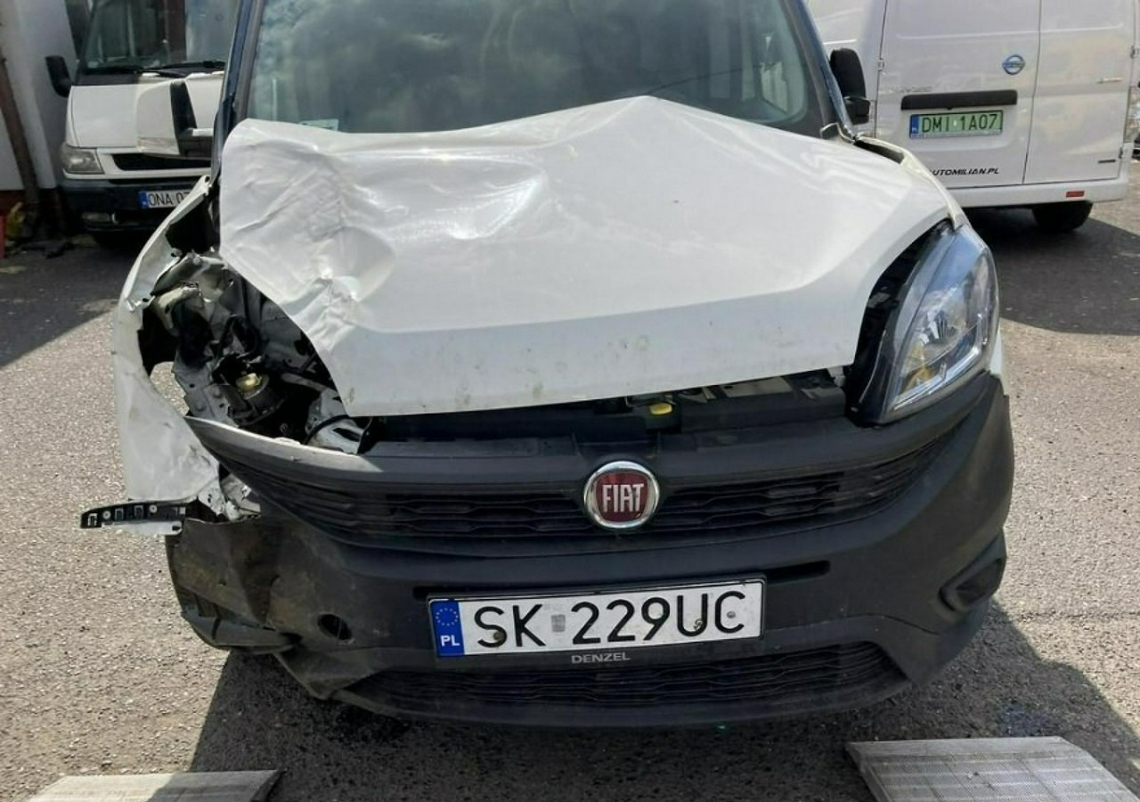 Товарно комбе Fiat Doblo Fiat Doblo MAXI 1,6 jtd ECO Flex 105KM Klima 2021 Salon PL: слика 15