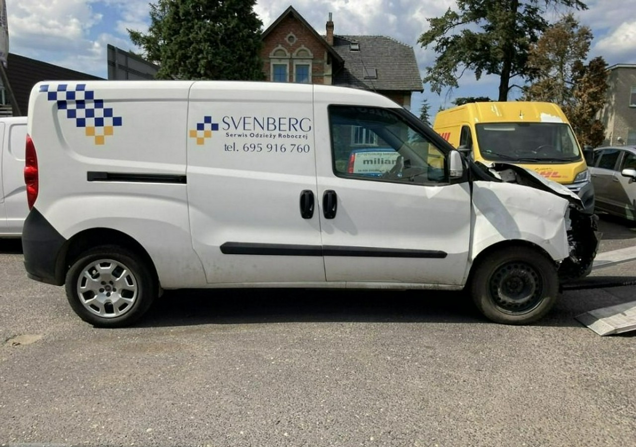 Fiat Doblo Fiat Doblo MAXI 1,6 jtd ECO Flex 105KM Klima 2021 Salon PL - Товарно комбе: слика 3 Fiat Doblo Fiat Doblo MAXI 1,6 jtd ECO Flex 105KM Klima 2021 Salon PL - Товарно комбе: слика 3