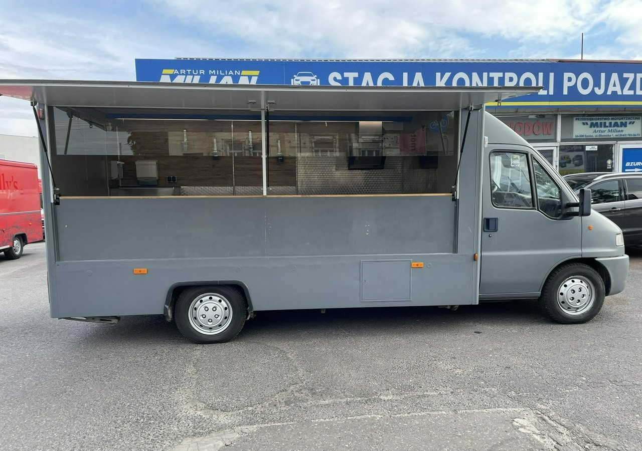 Fiat Ducato Autosklep Gastronomiczny food truck foodtruck sklep W-zasil DMC 350 - Камион за продажба на добра: слика 5 Fiat Ducato Autosklep Gastronomiczny food truck foodtruck sklep W-zasil DMC 350 - Камион за продажба на добра: слика 5