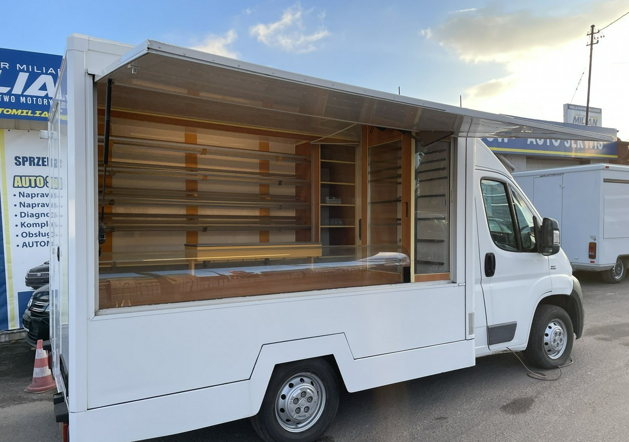 Fiat Ducato Autosklep pieczywa Gastronomiczny Food Truck Foodtruck sklep 2011 - Камион за продажба на добра: слика 3 Fiat Ducato Autosklep pieczywa Gastronomiczny Food Truck Foodtruck sklep 2011 - Камион за продажба на добра: слика 3