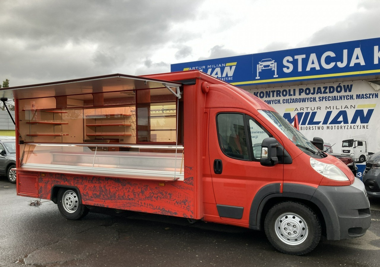 Fiat Ducato Autosklep wędlin Gastronomiczny Food Truck Foodtruck 136tkm Borco 20 - Камион за продажба на добра: слика 2 Fiat Ducato Autosklep wędlin Gastronomiczny Food Truck Foodtruck 136tkm Borco 20 - Камион за продажба на добра: слика 2
