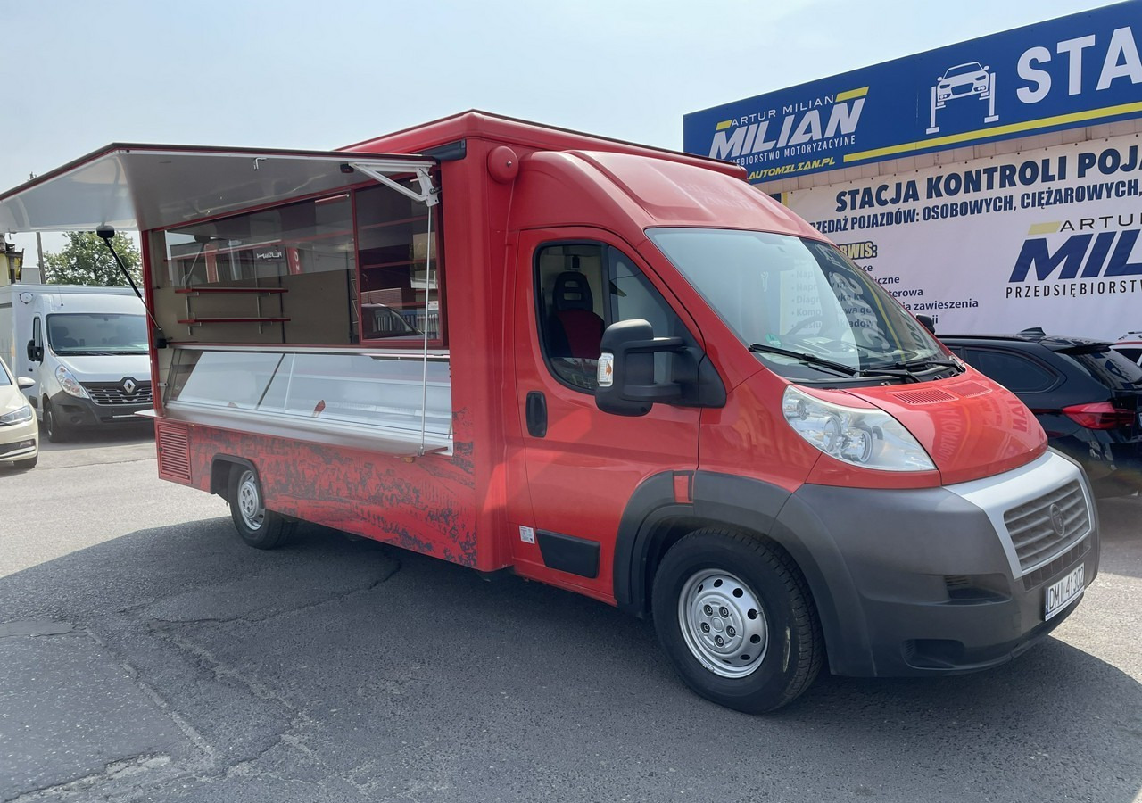 Fiat Ducato Autosklep wędlin Gastronomiczny Food Truck Foodtruck Sklep Borco 201 - Камион за продажба на добра: слика 3 Fiat Ducato Autosklep wędlin Gastronomiczny Food Truck Foodtruck Sklep Borco 201 - Камион за продажба на добра: слика 3