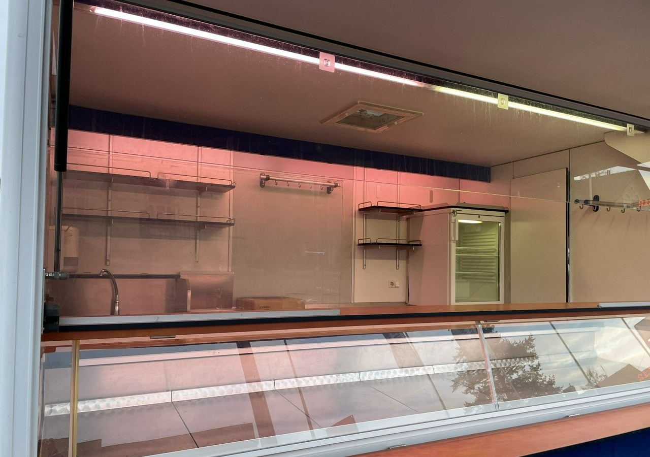 Fiat Ducato Autosklep wędlin Gastronomiczny Food Truck Foodtruck Sklep Borco 350 - Камион за продажба на добра: слика 2 Fiat Ducato Autosklep wędlin Gastronomiczny Food Truck Foodtruck Sklep Borco 350 - Камион за продажба на добра: слика 2